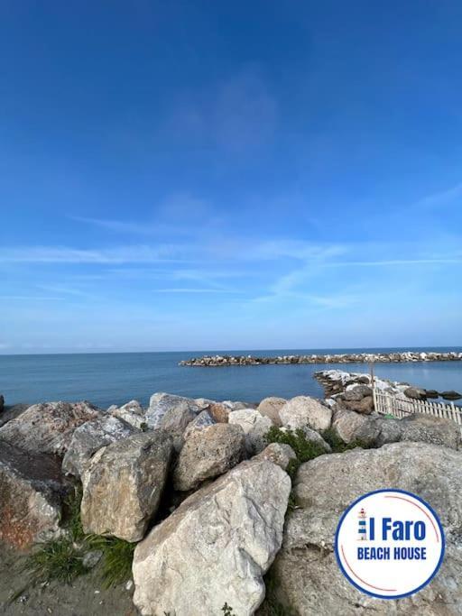 Il Faro Beach House Marina Di Pisa Kültér fotó